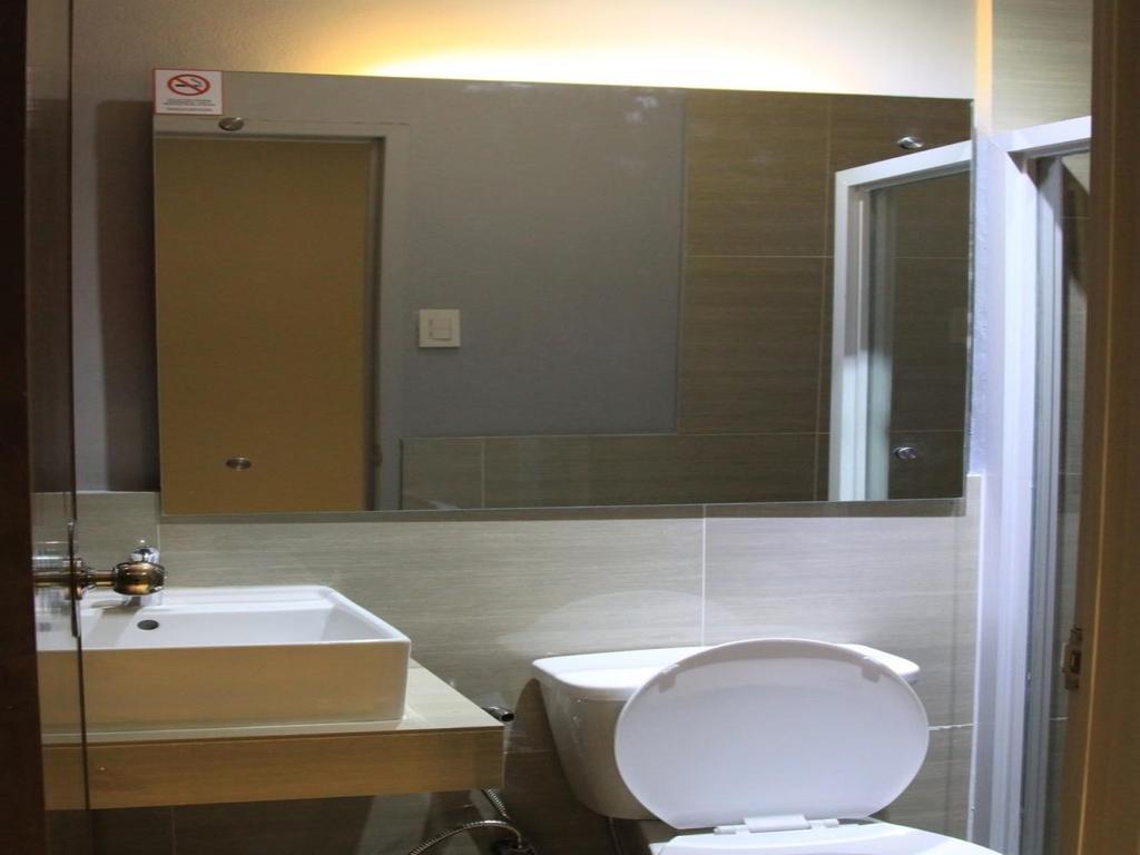 Sumo Asia Hotels - Davao City Pokoj fotografie